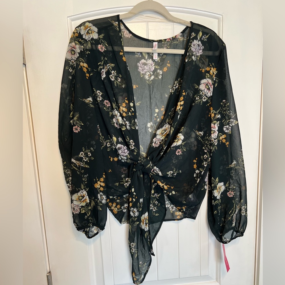 Floral Sheer Tie Blouse